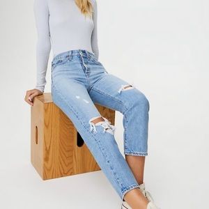 Levi’s Wedgie Straight light denim